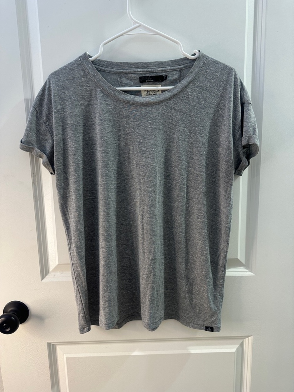 PRANA Grey Short-Sleeve Crewneck Shirt Size Large